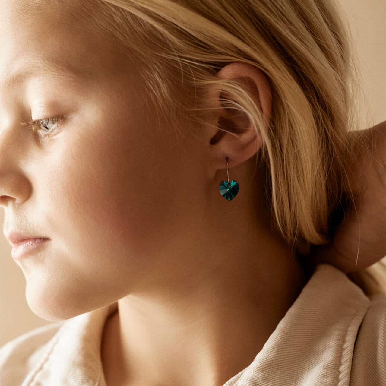 Heart Pendant Earring in Turquoise on model